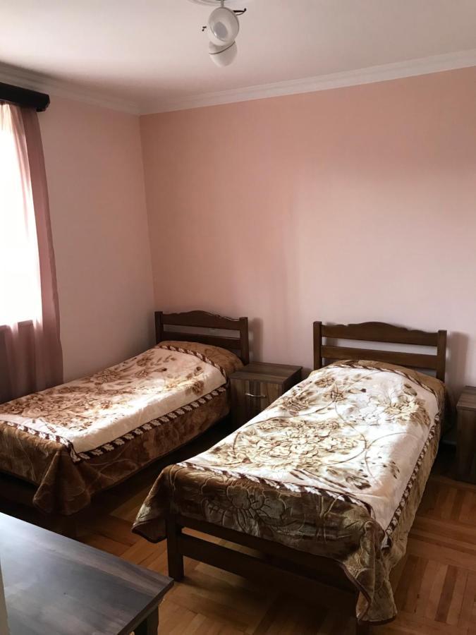 Hotel Mitane à Sisian Extérieur photo