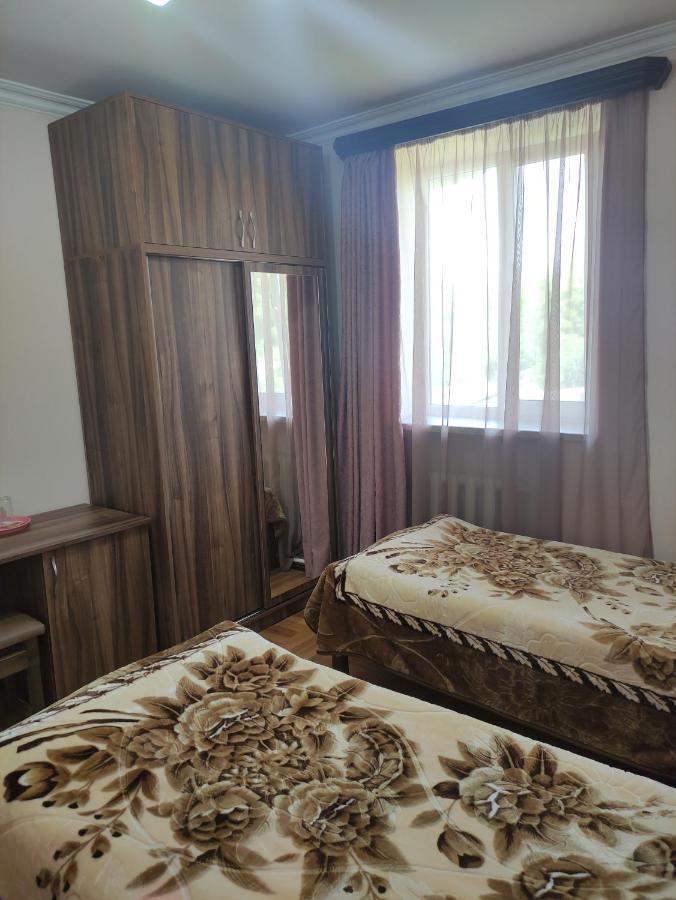 Hotel Mitane à Sisian Extérieur photo